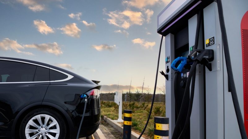 汽車充電樁加盟費(fèi)用大公開，讓你投資更明智！