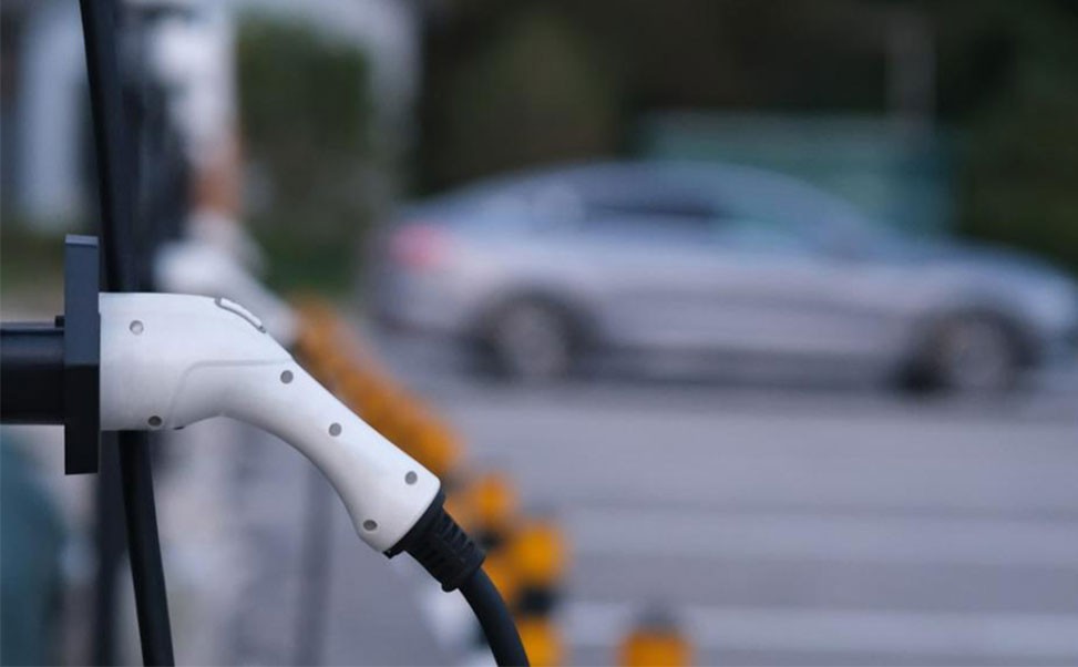 汽車(chē)充電樁技術(shù)創(chuàng)新與行業(yè)標(biāo)準(zhǔn)全建立新進(jìn)展